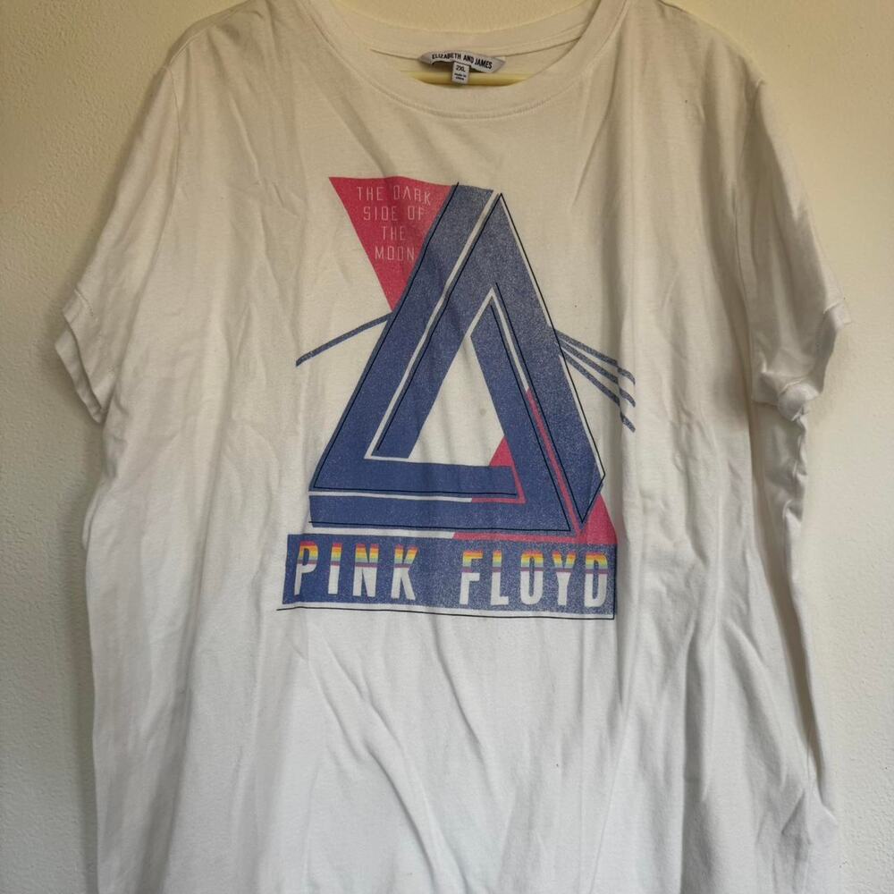 White and blue vintage inspired graphic